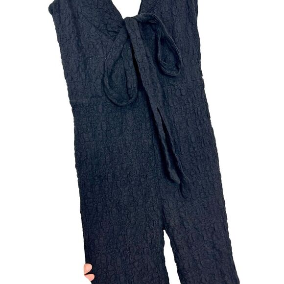 Tularosa Bobby Jumpsuit XS Black Sleeveless Halter Neck Crinkled Keyhole Stretch - Picture 12 of 16